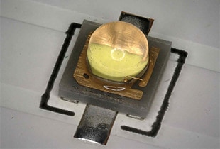 Waarneming van LED's met een digitale microscoop